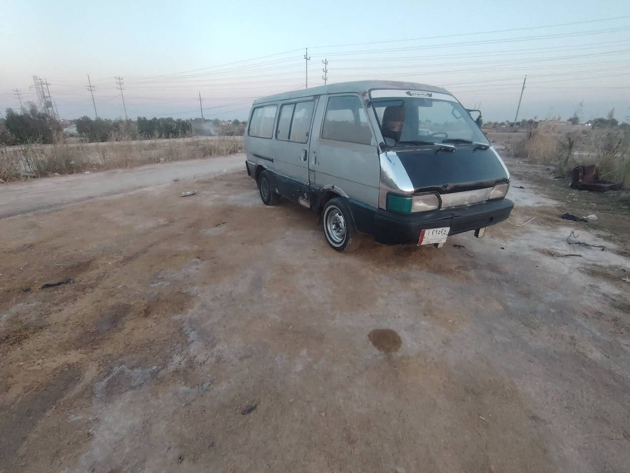 سلام عليكم بسته للبيع موديل 93 رقم بابل سنويه ل28 محرك كير اكسن خير من الله كرهبايات شغاله بدي نضيف دواخل زينا سياره جاهزه  السعر 28ورقه وبيه مجال اومراوس حسب القناعه المكان الناصريه الشطره***********
