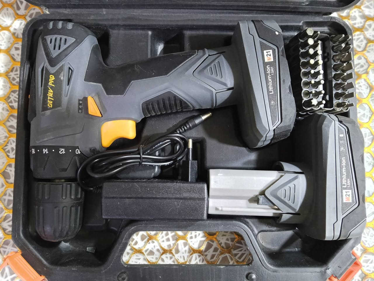 دريل فتح وشد بالة الماني
جديد غير مستخدم دبل بطارية مع جميع الملحقات سعر البيع ٤٥ الف مع التوصيل


**إذا كنت صاحب هذا الإعلان وتريد حذفه لأي سبب، رجاءا أرسل رسالة إلى الدعم الفني**