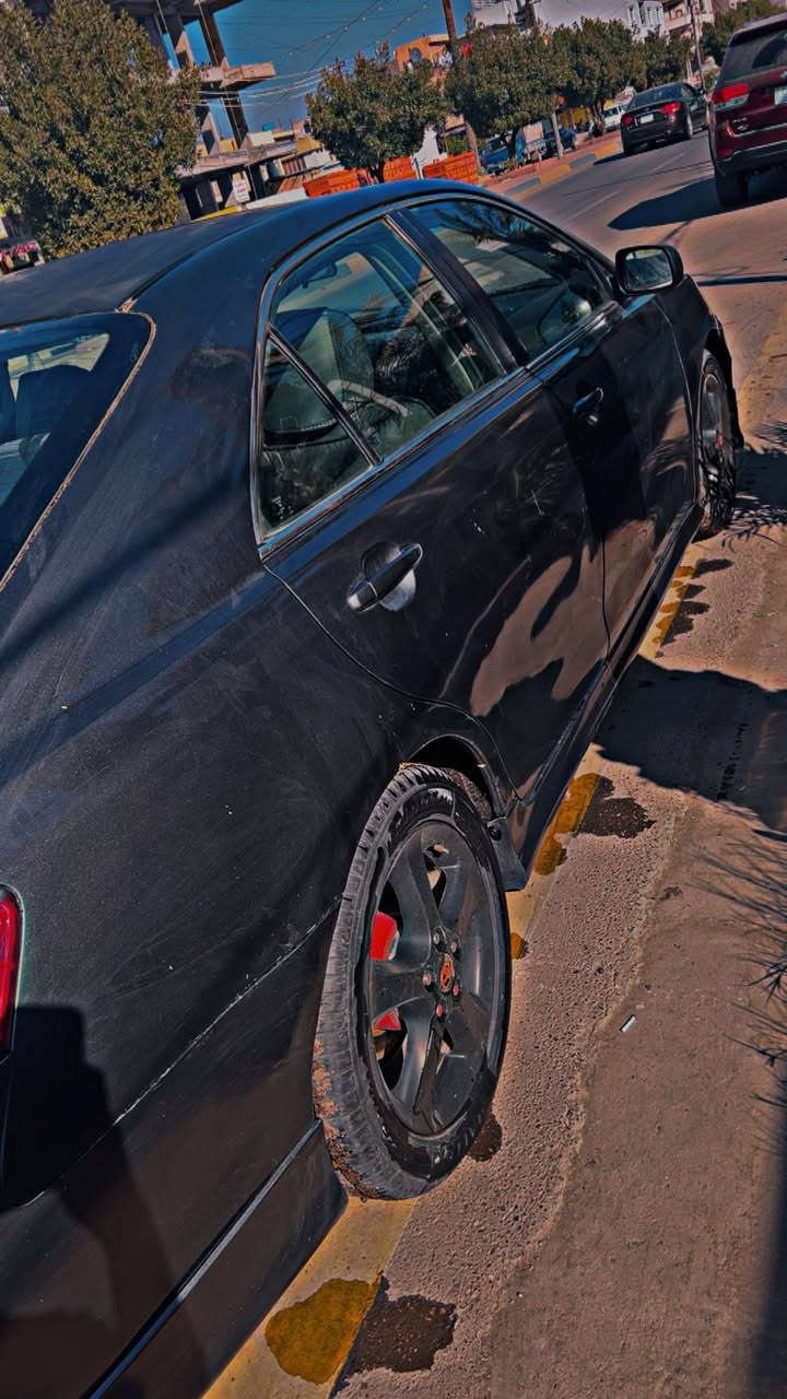 السلام عليكم " كامري للبيع " 
رقم مميز بعد الحذف " 191 “ 
موديل 2007 وارد امريكي 🇺🇸
السياره ماشيه 66KM حقيقي ✅( استخدام امراة )
العنوان بغداد ، السعر 15,000$ دفتر ونص قابل للتفاوض 
( السياره مصبوغه حزام اثر جراد الشمس )
للتواصل ***********
