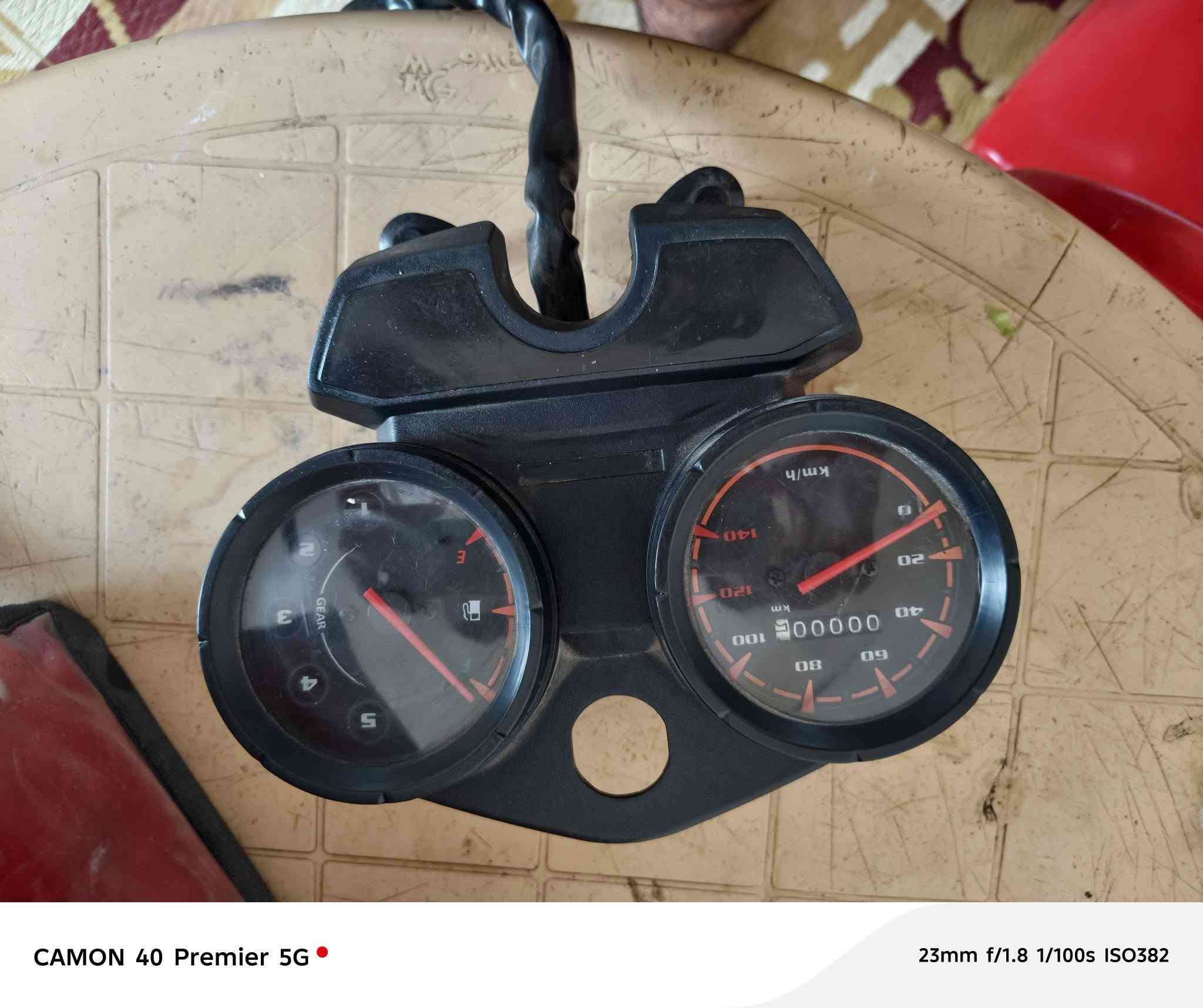 للبيع
*********** 
مدينة الصدر
