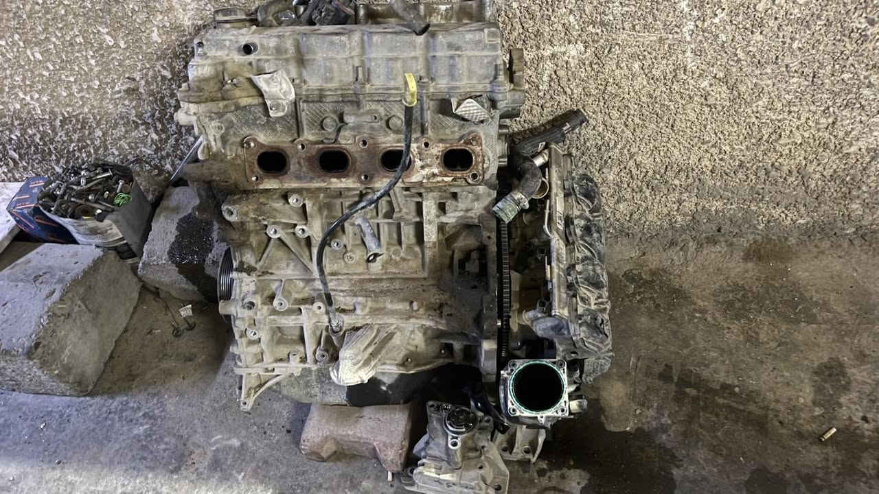 السلام عليكم 
تم تبديل
محرك واذاين
جيب كومبارس
مع تحيات حيدر جيب
***********
***********
