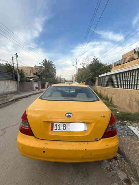 السلام عليكم
للبيع BYD موديل 2011 F6 رقم بغداد بأسمي السياره مال جناي تخم تاير كهربائيات شغاله غرفتها نظيفه صدرها نظافته 50 % بيها منظومة زنون بل بلوجكترات والايت العالي  مصفره هيئه وغرامات مكان السياره بغداد سعرها 45 ورقه وبيها مجال بسيط حك الجيه
***********
