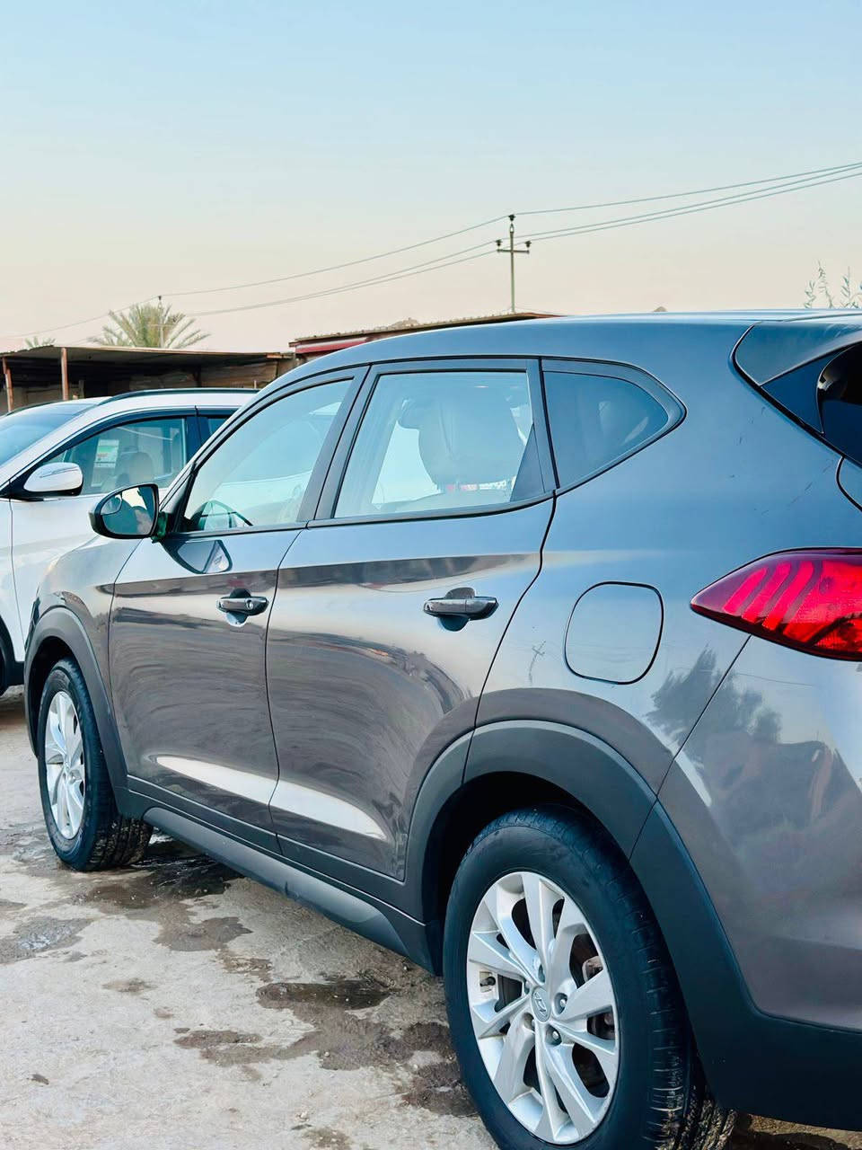 🔰 توكسان موديل 2020
🔸 وارد امريكي

💢 ضربتها جاملغ امامي وبنيد

🔘 رقم بغداد جديد

🛞 ماشية 57 الف ميل

🚀 محرك GDI 2000

🟠  مواصفات فول ماعدا الفتحة
• كشنات جلد كهرباء + تدفئة (الكشنات الامامية ثنينهم)
• ⁠تحكم ستيرن + تدفئة 
• ⁠مثبت سرعة
• ⁠كير عادي + أوتوماتيك
• ⁠6 وضعيات قيادة
• ⁠شاشة كاميرا
• ⁠كاربلي
• ⁠تخم تايرات جديد
• ⁠باتري جديد
• ⁠الجنطه كهرباء
• ⁠مكينة + كير + صدر  مكفولات
،معروضه 175 وبيه مجال


**إذا كنت صاحب هذا الإعلان وتريد حذفه لأي سبب، رجاءا أرسل رسالة إلى الدعم الفني**