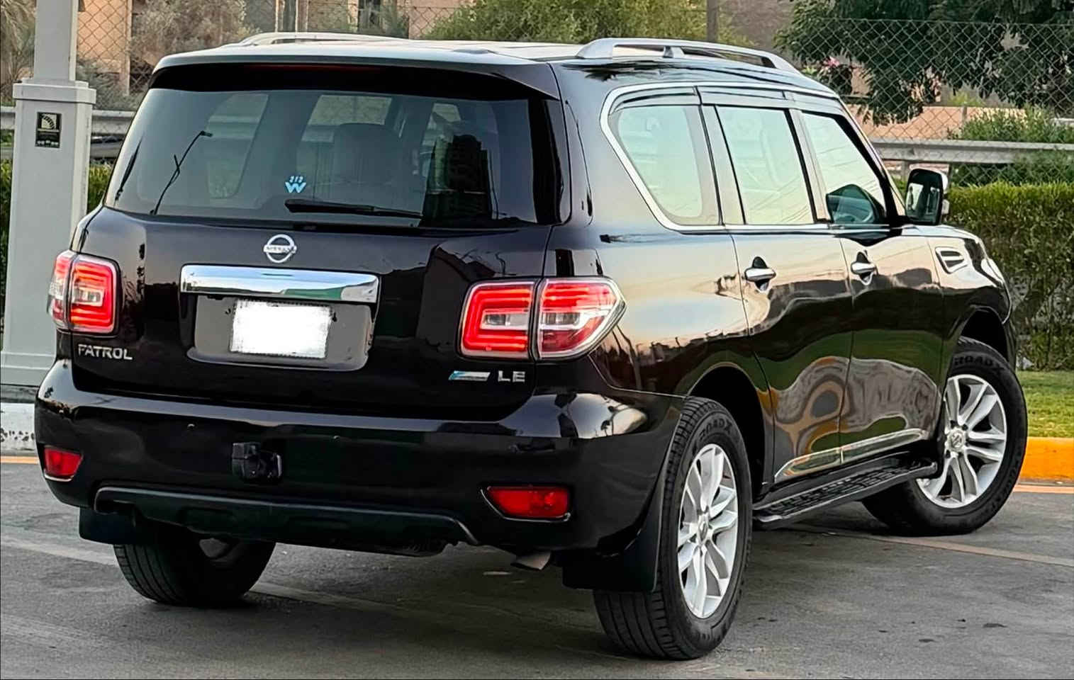السلام عليكم اخوان
((للبيع  فقط  للبيع فقط ))بدون مراوس وبسعر مناسب وبلاش 
نيسان باترول 2010 فئه LE
كير اوتو 
محرك 8 سلندر الجبير
ماشيه 174

المواصفات
بصمه
تشغيل عن بعد
تحكمات ستيرن
سلايد فتحه سقف
شاشه وسائط كبيره
داخل صاج
صندك كهرباء
مري شفط
كشنات جلد
كشنات كهرباء
كشنات خزن ميموري
تدفئه + تبريد بلكشنات
سيدي جنجر
فور ويل 4/4
7 راكب 
تبريد 3 قطع 
ويل كب 20
لد امامي نهاري 
لايتات منضومه زينون
بك لايت Led 
رقم بغداد سنويه ورقم جديد تحويل مباشر
مكان سياره بغداد الكرخ
اخوان سياره وارد خليجي حزام صبغ بدون دواخل
السعر 148 ورقه وبيه مجال بسيط 
للاستفسار (.  ‭***********‬)

