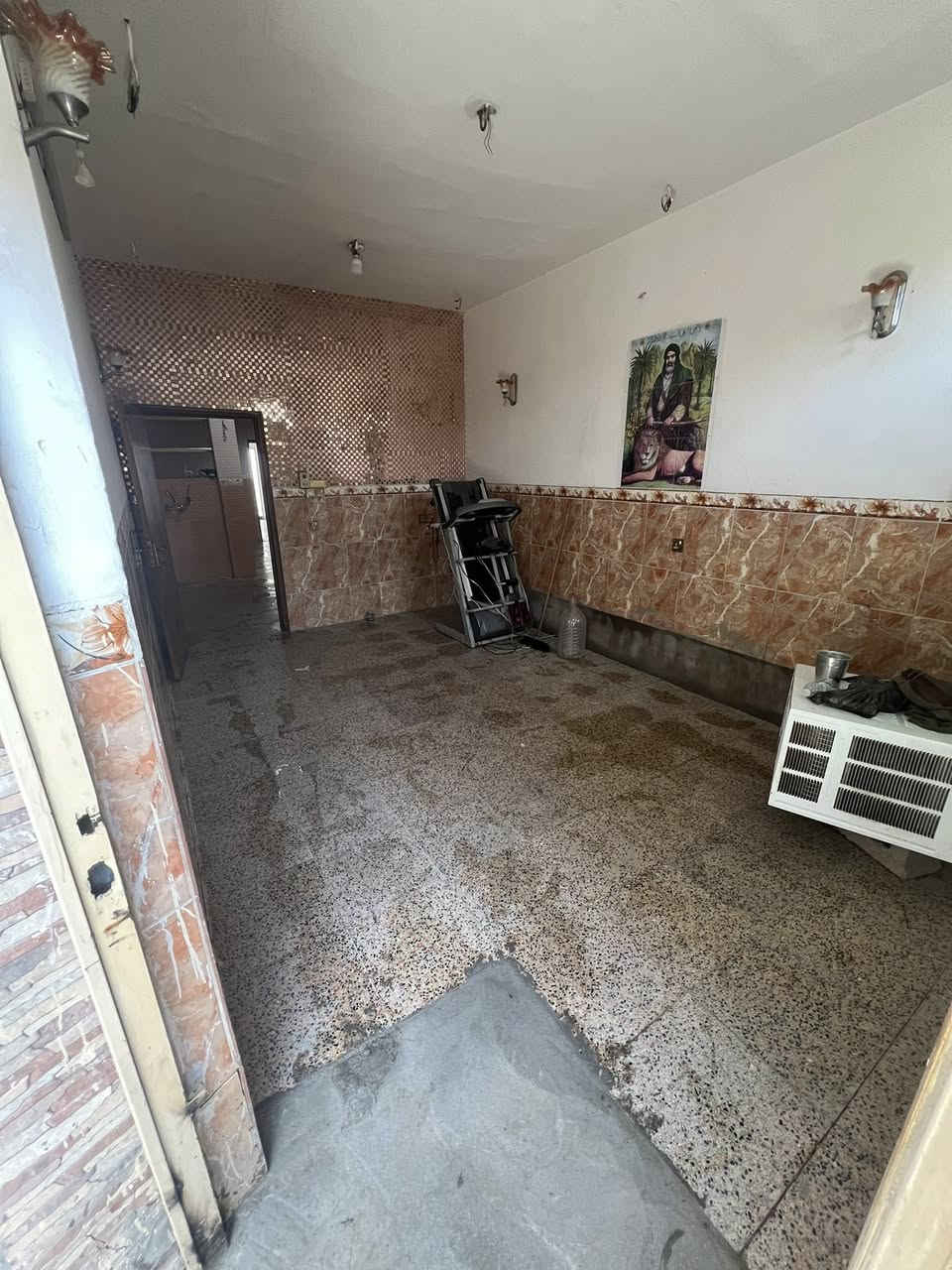 ‏بيت للإيجار المساحة 100 متر منطقة حي البتول وهذا الرقم  ***********
