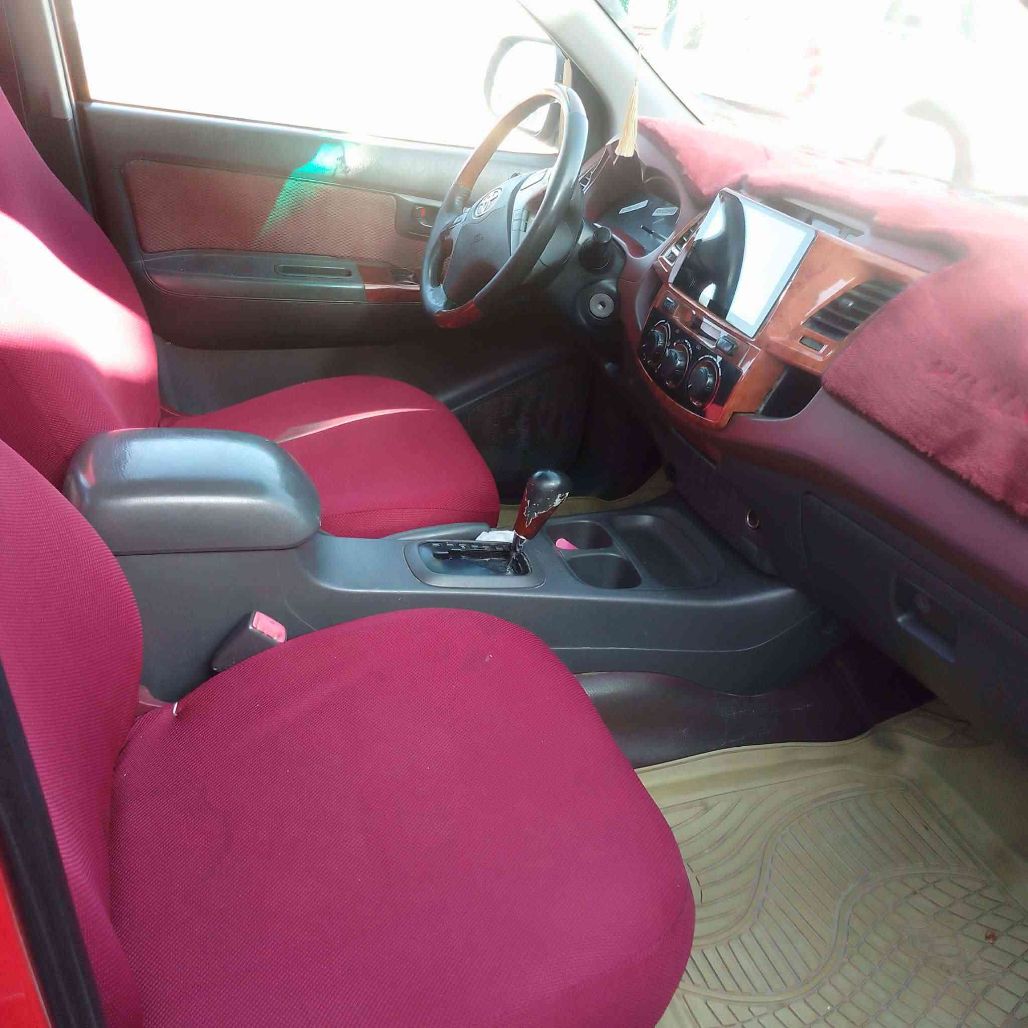 سلام عليكم فلاونزه للبيع فقط مكفوله من ضربه ولفتح وصبغ وتبديل موديل ١٣ رقم انكليزي جديد كير اوتوماتيك السعر ١٨٥ العنوان ذي قار قلعه سكر الاستفسار أكثر اتصل *********** بلخدمه
