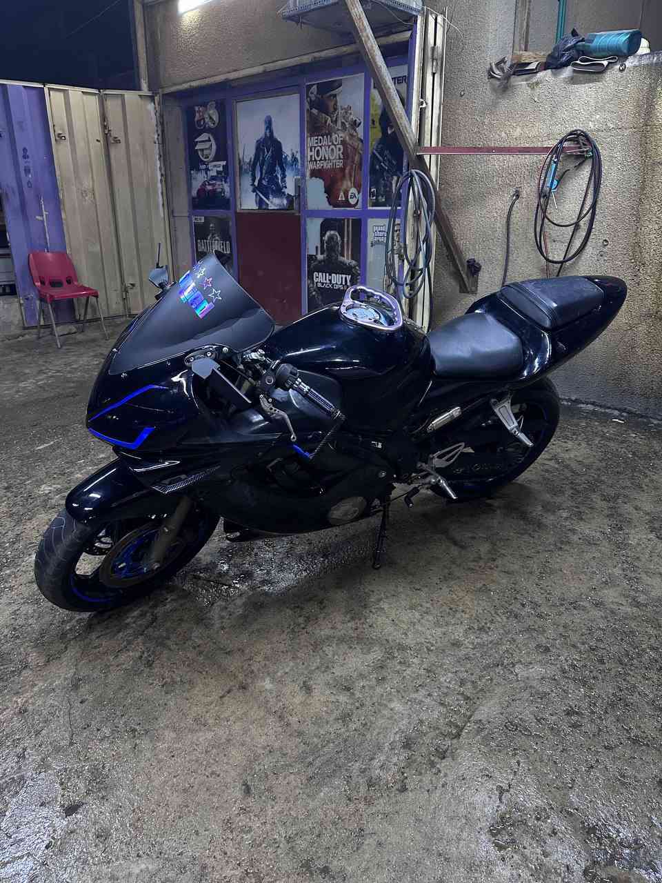 سلام عليكم دراجة F4i. 600cc.2004 مكينة خير من الله دراجة نكرة بكل وقت محرك ناعم. مكان بغداد . للتواصل *********** متوفر واتساب
