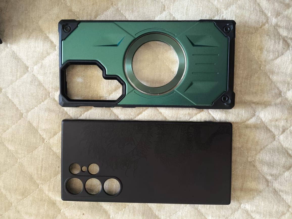 السلام عليكم
S23 ultra للبيع ذاكره 256 كامل مع كل ملحقاته الاصليه 
ما داخل تصليح ولا مبدل بي قطعة 
(السعر 600 )
للإستفسار الإتصال او مراسله الرقم فقط ***********
