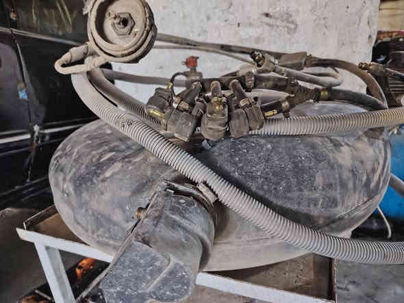 السلام عليكم ورحمت الله وبركاتو
من رخصت صاحب الكروب منضومه غاز ٦ سلندر جدييده هستوني فتحتهة وشغاله ع الفحص وموجود الفديو من فتحت البوري وشلت لغاز عنواني ابوغريب قيم واخذ بليرضي الله وبلعافيه ***********
