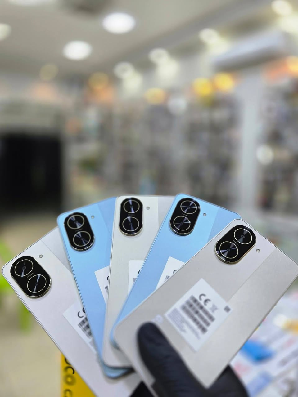 Poco C71 

🔴الشاشة 6.8 بوصة - 120 هرتز - IPS LCD✨

🔴الذاكرة 128  جيجابايت✨

🔴 الرام4  جيجابايت

🔴الكاميرا32 + 0.8 ميكا✨

🔴المعالج  Unisoc T7250

🔴 بصمة جانبية + مقاوم لرذاذ الماء IP52

🔴البطارية والشحن السريع5200 مللي

 أمبيربقوه شحن  15 واط
✨

 الــــــــــــــعـنـــــــــــــوان 🔍 : ديالى ▪المقدادية ▪حي المعلمين-شارع دبي 🔴
للاستفسار  ☎️☎️*********** او مراسله الصفحه ✅️
يتوفر خدمه توصيل لكافه  المناطق🚕🚕
