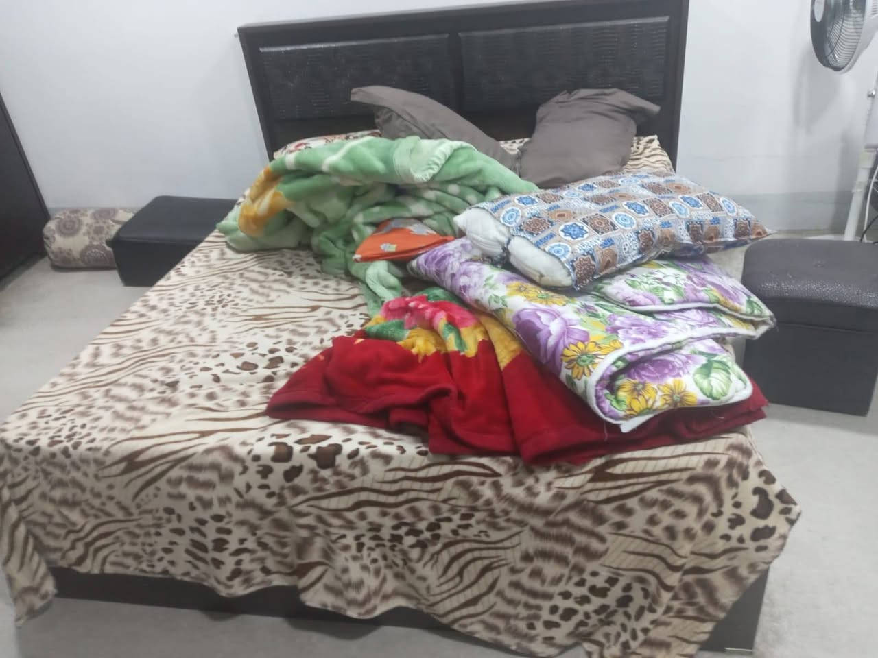 السلام عليكم غرفه النوم تركيه البيع السع٢٠٧٥٠ وبيه مجال ***********
