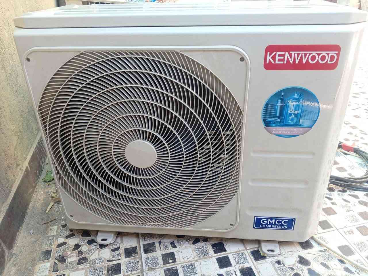 مكيف نوع كري 2 طن استعمال قليل ونضيف سعره 225 وسبلت 2 طن نوع كنود مشتغل 3 اشهر فقط جديد كلش سعره 375 مكان السياسين الاتصال ***********
