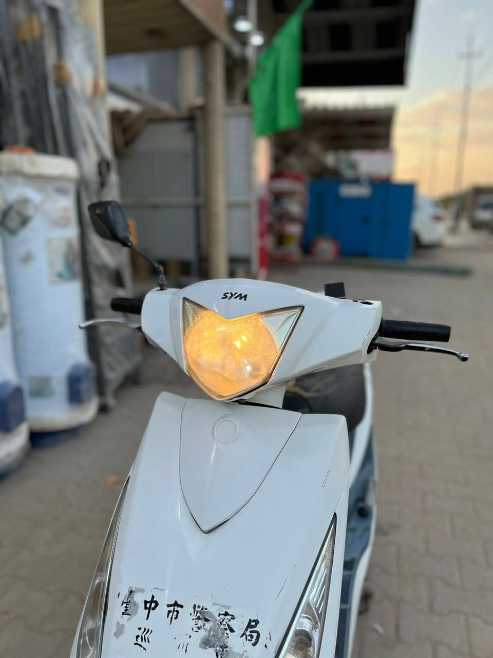 سلام عليكم سيام ياباني موديل ٢٠١٢ للبيع
 التواصل على هذا الرقم واتساب أو اتصال ***********
