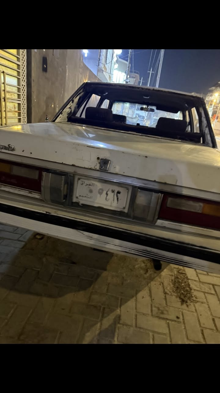 السلام عليكم
سوپر 1984 محرك بلادي ما اندل راعيها ابيع كوم حديد السيارة شعالة
السعر 15 مكانها البصرة ***********
