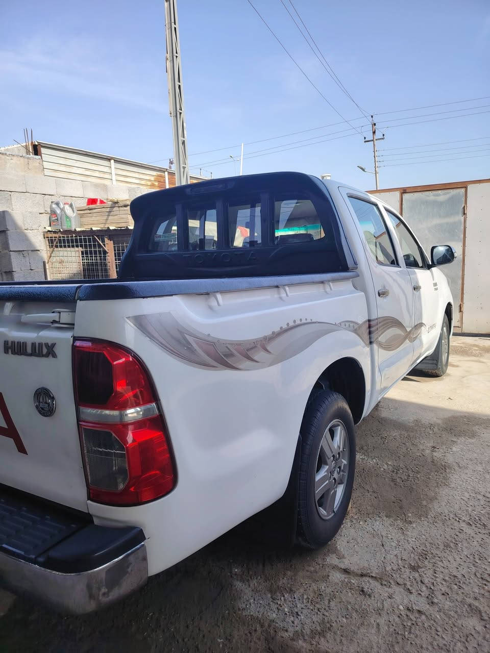 " السلام عليكم  ....
*للبيع بيكم تويـوتا هايلوكس 
#السـعـــر_167$ ورقـــه 💸
•للأتصال على رقم الهاتف 📞📞...
•
• 👈🏻👈🏻  [[   - *********** -  ]]  👉🏻👉🏻
•
ـــــــــــــــــــــ ــــــــــــــــ ـ ـــــــــــــــــ ــــــــــــــــــــــ
*موديل «2013»
*گير عادي
*رقم البصره ألماني
*حرف [  أ  ]
*( شرط تحويل مباشر )
*المكينه مجفته لا تنقص ولا تبخر
*جاملغ وبنيد مبدل بلادي✔️
*صبغ مؤشر عليه بدون معجون✔️
*فقط ...

*حداديه كير مكينه گفاله
*السياره مرتبه ما بيهه اي نقص
*السياره جديده وجاهزه بالمعنىٰ ...

*ماشيــه_240, حقيقي

-فوول مواصفات💯
-تبريد❄️
-تدفئه
-مسجل📻
-تحكمات بالستيرن
-وحداديه جديده

🔹 باقي التفاصيل اتصل إعلاه 👆👆  ...
 #العنــــــــــــــــوان_البصـــــــــــرة
-------
للإعلان على :- Centers Qasim ✅
---------------------
