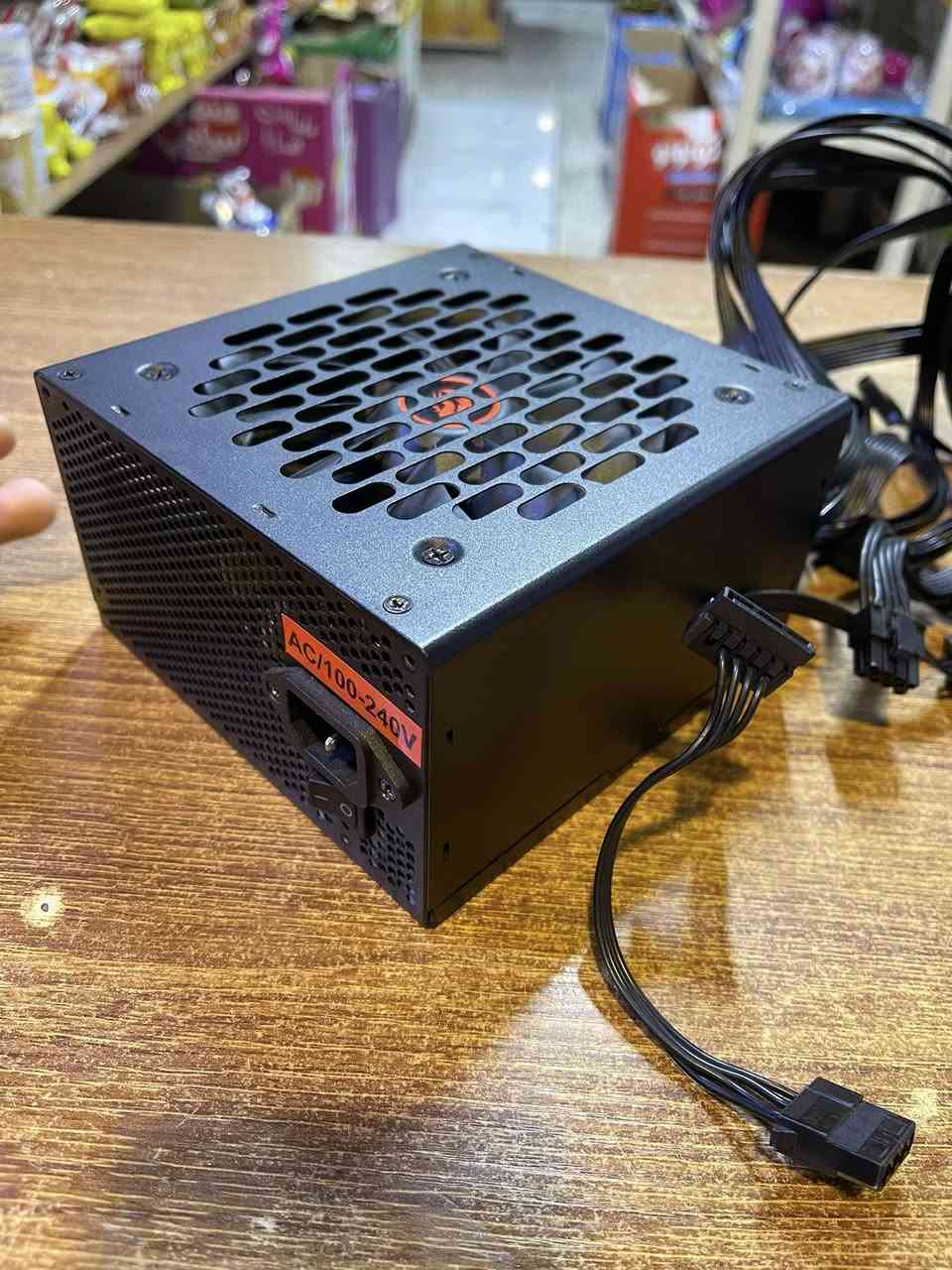Power supply redragon 600w
مستعمل نظيف 
سعره 50 الف ويه توصيل لجميع محافظات العراق

للتواصل واتساب ***********
