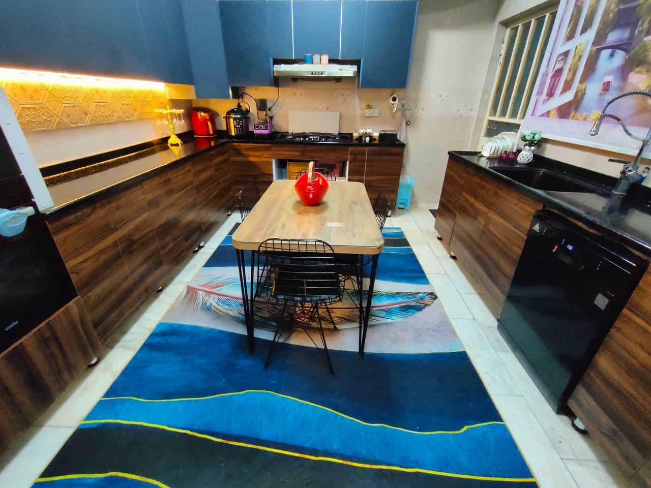 مطبخ كامل للبيع تركي خشب hdf
11 متر  السعر المطلوب ٣ مليون


**إذا كنت صاحب هذا الإعلان وتريد حذفه لأي سبب، رجاءا أرسل رسالة إلى الدعم الفني**