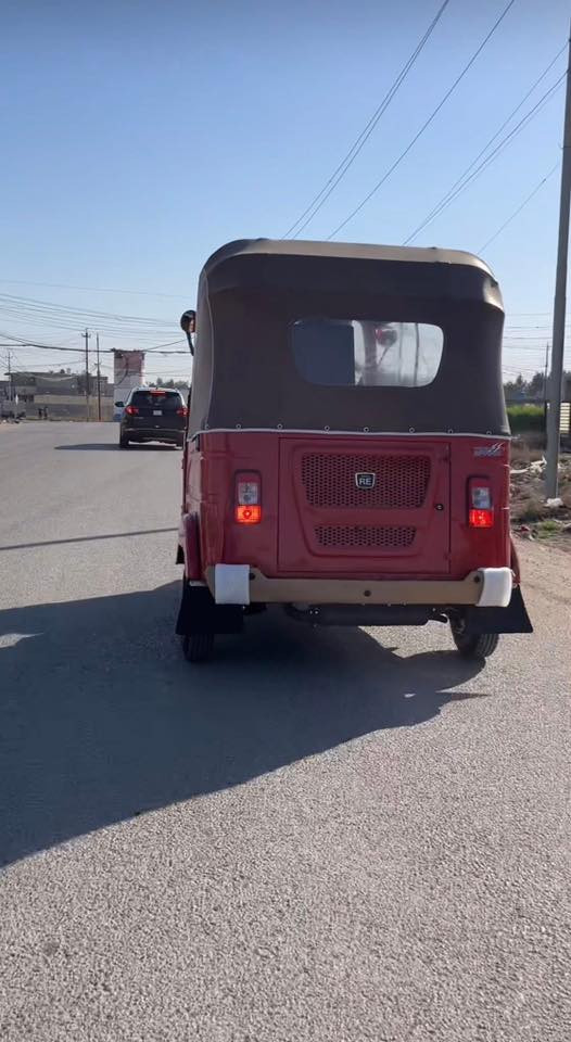 سلام عليكم تكتك 22 مرقم كربلاء مشروع وطني باسمي مكينه مكفوله نظافه 90ب100  مكاني بغداد حي العامل ***********
