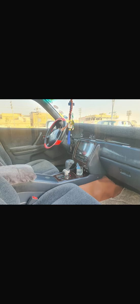 سلام عليكم للبيع راس الثور موديل ٩٧مكفوله من العيبالشرعي  ولاصوليات مكينه ٢٥٠٠ فيفيتي شرط السياره جاهزه مال جناي مكاني ناصريه سوق الشيوخ اللاستفسار الرقم ***********
