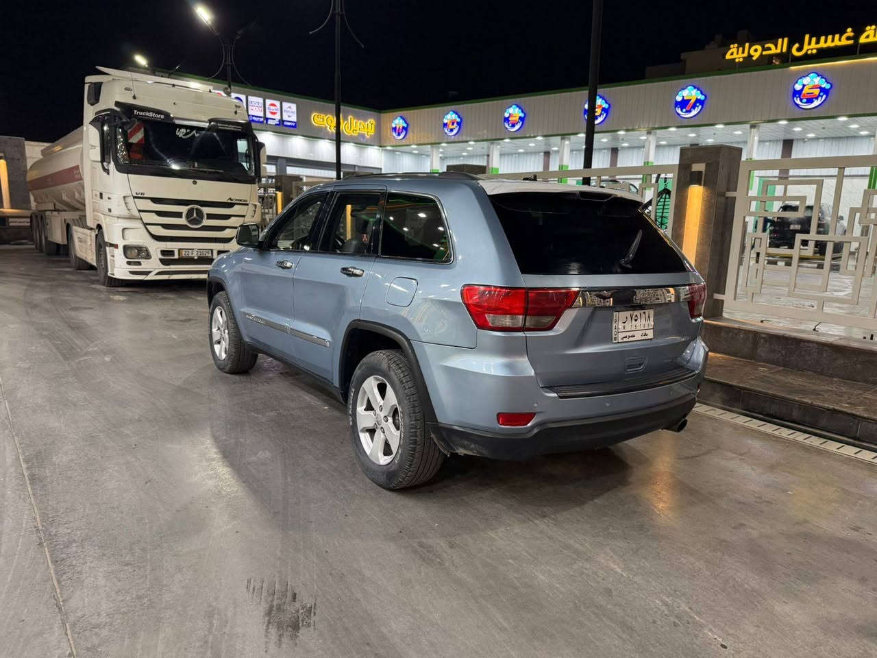 سلام علیکم للبيع جیب لاريدو مدیل 2013 رقم بغداد بسمي تحويل مباشر حادث سیاره باب وجاملغ بدون دواخل سیاره مصبوغة حزام جمالیه اثر جراد کیر ومکینه کفولات محرك هسه شاده صار شهر تخم تایر جديد. صدر جدید. سیاره ما بيه نقص 
موصفات فول مکان سیاره بغداد البلديات سعر 129 بيه مجال بصیط رقم *********** 
اعتذر عن مراوس بیع فقط
