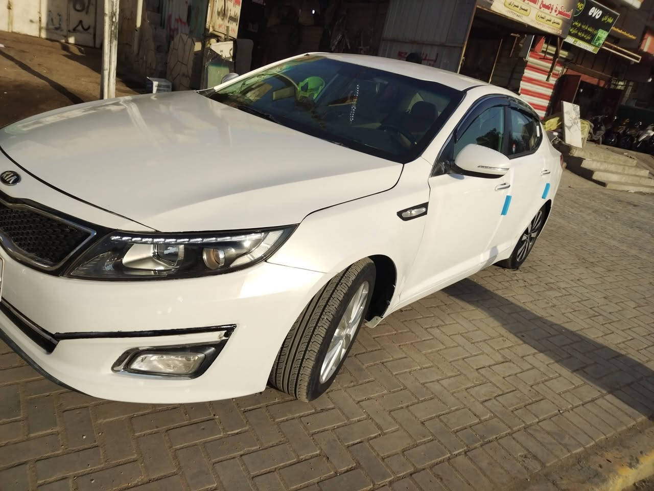 السلام عليكم كيه اوبتمه ورد خليجي موديل 14شكل 15 مكينه الفين مكينه وكير جديد شواصي مابيه شي السياره بيها ظربه ومعمره كلها حته القمره معمره وبيها صبغ عام  وبيها لوحه رقم ظايع رقم قادسيه ***********  السعر    75 وبيها مجال
