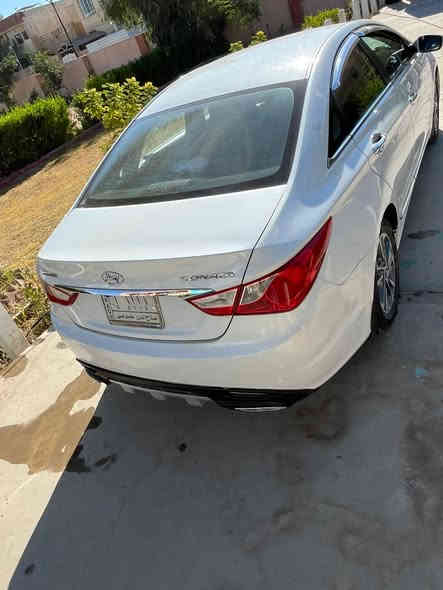 البيع فقط  سوناتا 2012 مكينة 2400 خليجي مواصفات كويتي تحكم ستيرن وشفتات رياضية داخل اسود ويل كروم ماشية 188 حقيقي السيارة على ايدنا استلام شركة محرك ممفتوح مكفولة كفالة عامة من الصبغ والضرر شرط الفحص رقم مميز وسنوية لل 2028 السعر 131 $
***********
