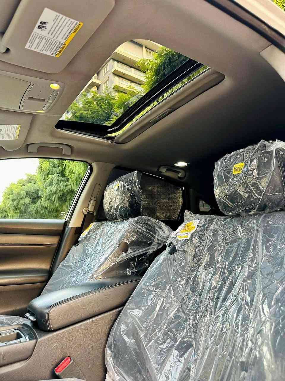 سلام عليكم مرة خصه الادمن نيسان التيمة مديل ٢٠١٧ فول مواصفات سيارة بدون حادث السونار مرفق مع الصور رقم سليمانية انكليزي شرط التحويل 
تشغيل عن بعد
بصمة ابواب
كشنات جلد كهرباءية
هيتر كشنات
هيتر استيرن
سيارة جاهز من كلشي
كير محرك
حدادية
تبريد
تخم تاير
السعر ١٣٣$
سيارة موجودة بغداد الكماليه للاستفسار الاتصال عل ***********
