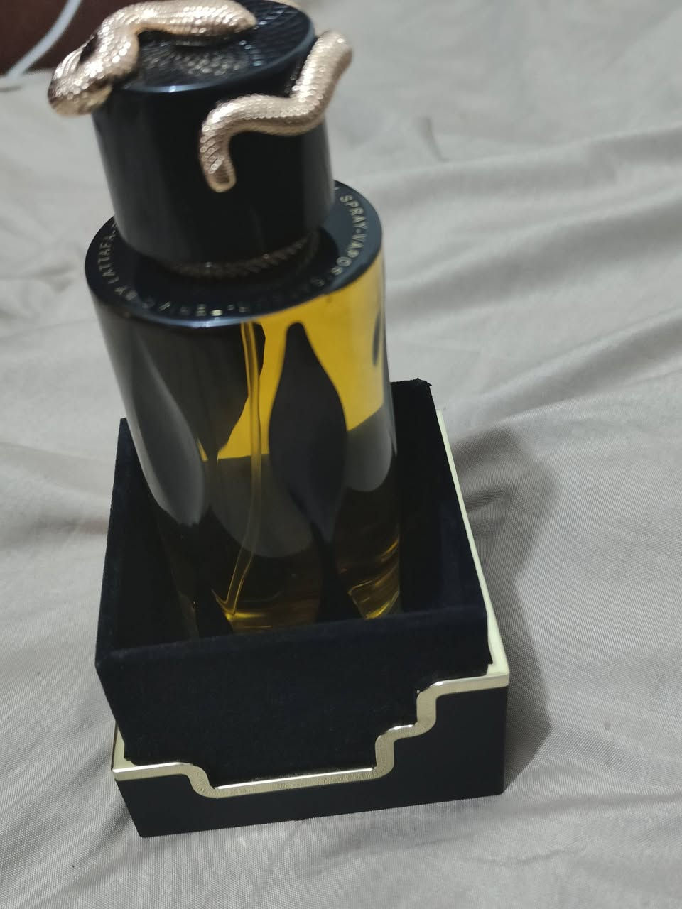 ملاحظة:توصيل داخل محافظة بابل حصرا
عطر ترياق انتنس الاصلي من شركة لطافة الاماراتية 
عطر اسد الكسير من شركة لطافة الاماراتية 

عطور فاخرة ثباتية وفوحان 
مرشوش منهن بس بحدود اربع رشات لو خمسة و اقوى عطر اشوفة من ناحية فوحان وثباتية هي عطور لطافة محد يلحكهم 

ترياق ابيعة ب 45 الف فقط و اسد 24 الف فقط


**إذا كنت صاحب هذا الإعلان وتريد حذفه لأي سبب، رجاءا أرسل رسالة إلى الدعم الفني**