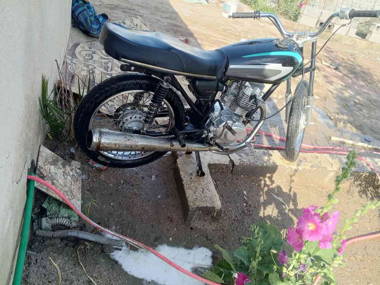 دراجه نامه كلك كلك
لبيع سعر400وبيه مجال مكان ناصرية مركز


**إذا كنت صاحب هذا الإعلان وتريد حذفه لأي سبب، رجاءا أرسل رسالة إلى الدعم الفني**