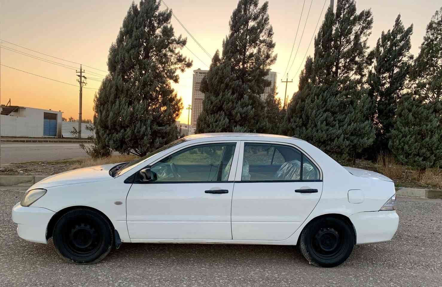 لانسه ر 2007 گئر عادي مه گينه و گئر وگه رمو ساردي به شه رته كاره باي به شه رته 56 وه ره قه*********** مبايل واتساب
