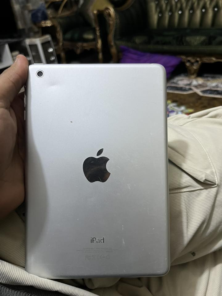 ايباد ابل للبيع نضيف وسلس بلاستخدام  سعر ٦٠ مكاني بغداد خي اجهاد  لتواصل *********** وتساب فقط
