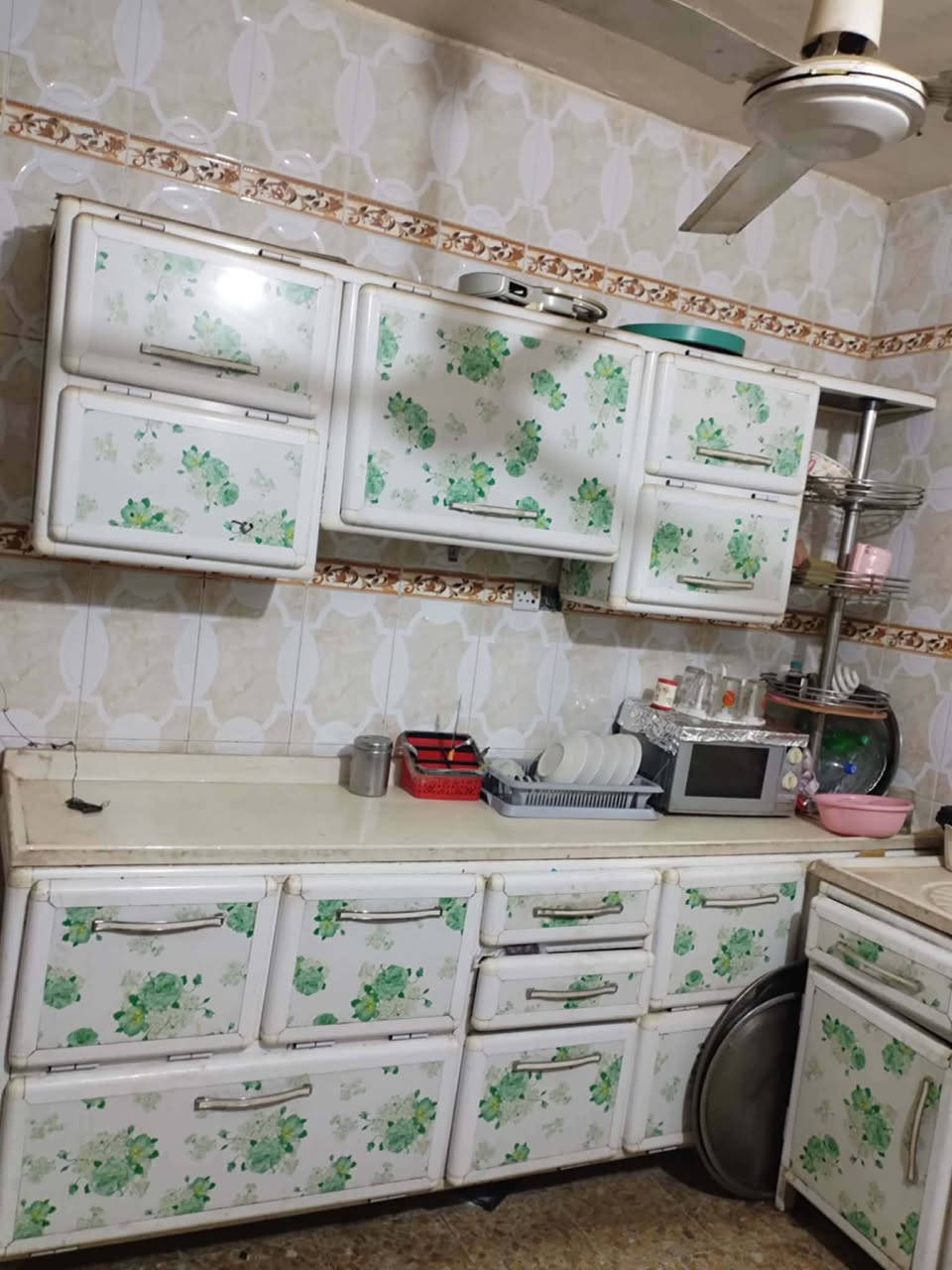 سلام عليكم 
كاونتر تزكام اي ضرر ما بي كامل سعر 350وبي مجال 
طبلات كزاز عداد 1كبيره و4صغار سعر 150وبيهن مجال 
اوفن شغال ل فحص سعره 50وبي مجال مكاني داموك الستفسار مراسله الصفحه


**إذا كنت صاحب هذا الإعلان وتريد حذفه لأي سبب، رجاءا أرسل رسالة إلى الدعم الفني**