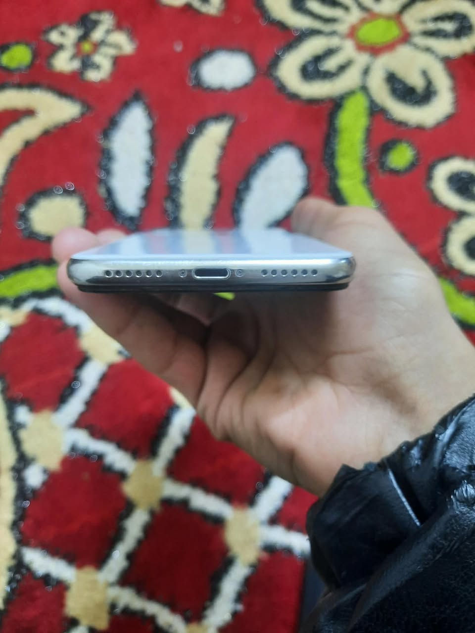 ايفون x ذاكره64 بطاريه100مستبدله اصليه تكفيك يوم كامل متصرف والباقي كلشي بلادي فيس ايدي شغال نت اتصال تعلي وتنصي كلشي شغال جهاز مكفول كفاله عامه يخبل السعر150وبي مجال متواجد خاص مكاني مدينه الصدر


**إذا كنت صاحب هذا الإعلان وتريد حذفه لأي سبب، رجاءا أرسل رسالة إلى الدعم الفني**