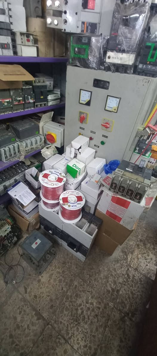 عقيل الكهربائي لتصليح المولدات وبيع المواد الكهربائيه ***********
