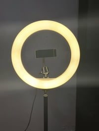 رنك لايت • استاند تصوير • متوسط الحجم