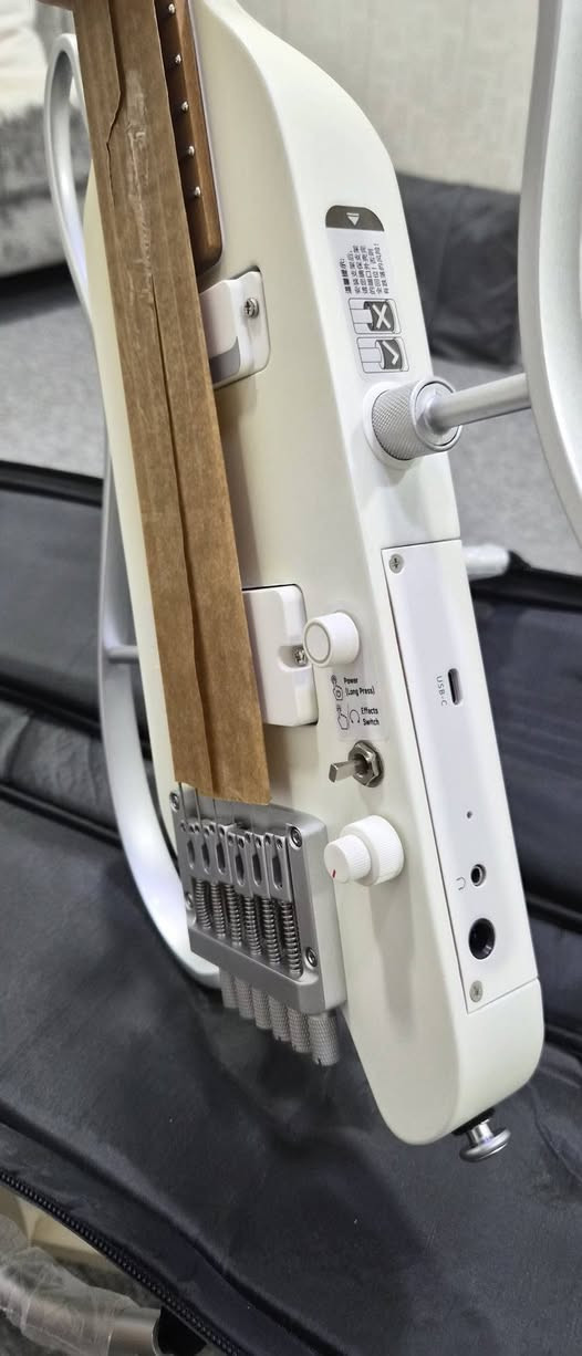 كيتار لوك علما سعرها غالي جدا نهايتها ٢٠٠


**إذا كنت صاحب هذا الإعلان وتريد حذفه لأي سبب، رجاءا أرسل رسالة إلى الدعم الفني**