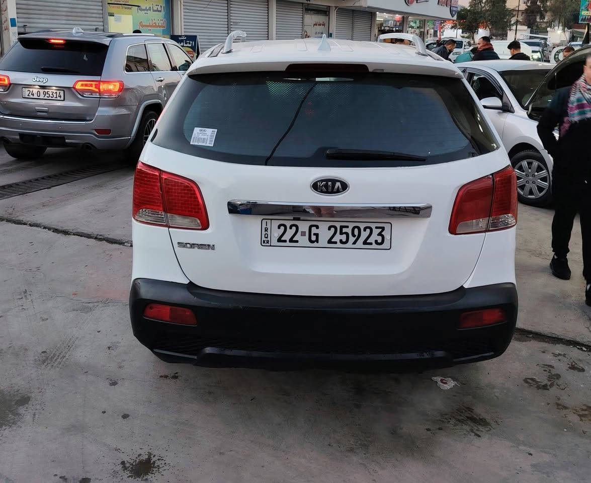 للبيع سورنتو 2012 خليجي 4 سرندر محرك وكير شرط 7 راكب مري شفط مع اشاير بالمري . تبريد تدفئه طخم تاير طخم امامي خلفي كهربائيات كلو شرط رقم اربيل هزه وسنوية لل, 2030 رقم دولي تحويل ثاني يوم . السيارة مصبوغة عام بدون دواخل. حوض وبجم كبس .. مكان السيارة الموصل السعر 110 / وبيها مجال للطيبين تفاصيل اكثر اتصل ***********
