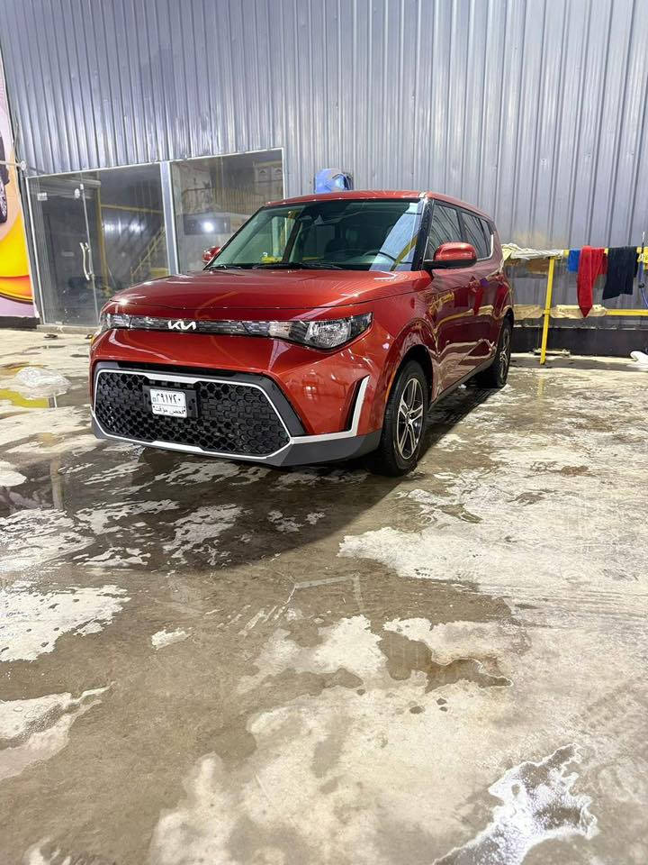 السلام عليكم 
صول ٢٠٢٤ بدون حادث مكفوله كلين بحالة الزيرو بدون لوحات السياره بدون شخط ماشيه ٣٠ الف  مواصفات
مكينة ٢٠٠٠ دوش
تحكم ستيرن 
مانع انزلاق 
ترحيب
توقف ذاتي 
وباقي المواصفات معروفه 
للاستفسار الاتصال 
***********
