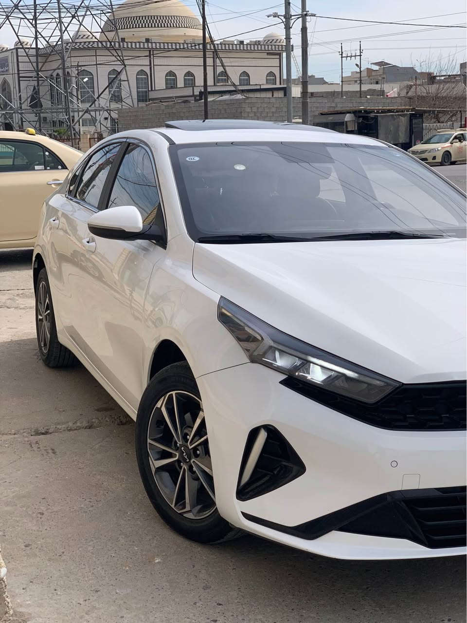 کیا سیراتۆ مۆدیل (٢٠٢٤)سفری شەریکەی هەولێر (٦٠)هەزار رۆیوە سیارەیەکە نموونە یە لەجوانی فول ماسەفات  بێ سبوخ بێ تعدیل دەعامی لۆ دەعامی  بەشەرت شوێن هەولێر ژمارەی مۆبایل (***********)فایبەر وتسئاپ هەیە …ئەگەر مشتەری تەلەفۆن بکە………. أربيل, العراق
