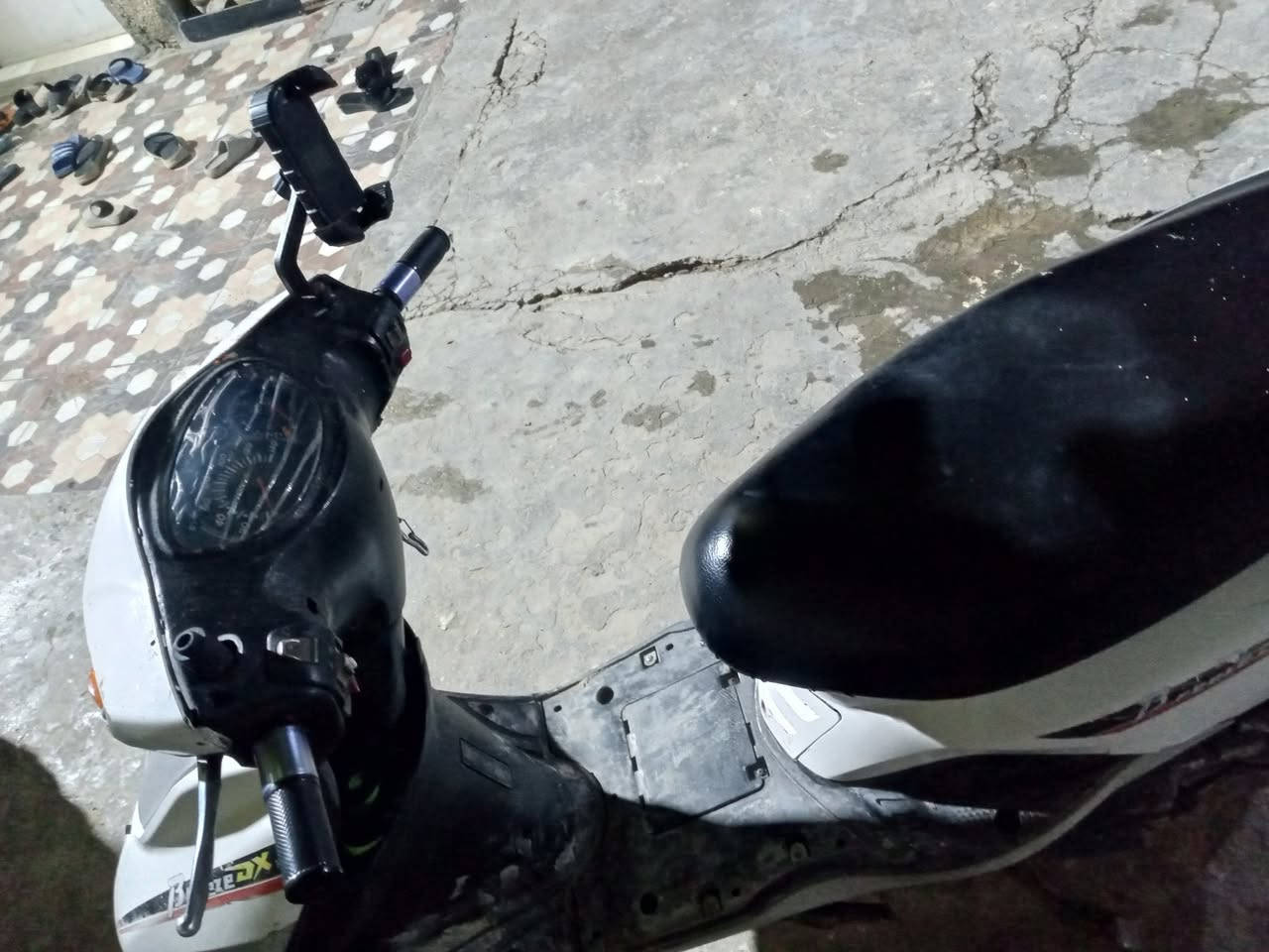 دراجه بريز نضيفه للبيع   عارضها قفلها 550
او مراوس   حته لو فرق


**إذا كنت صاحب هذا الإعلان وتريد حذفه لأي سبب، رجاءا أرسل رسالة إلى الدعم الفني**