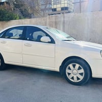 أوبترا موديل 2007 سياره مثل موضحه بصور سياره حلوه وناعمه وجاهزهبيه ضرب...