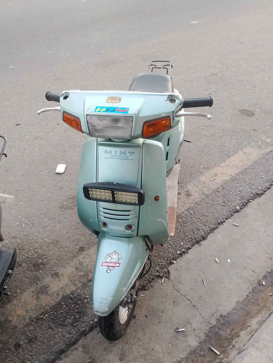 ماطور للبيع ياماها
كلو شغال بس يراد لو باتري
سعر 200بي مجال


**إذا كنت صاحب هذا الإعلان وتريد حذفه لأي سبب، رجاءا أرسل رسالة إلى الدعم الفني**