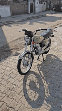 ارشا ليفان٢٠١٣ احمد شهاب للبيع بلاد مو تعمير نقص اشاير وعلامه اماميه فقط كله شغال ٩٠٠ وبيها مجال *********** مكان كربلاء حي الغامل
