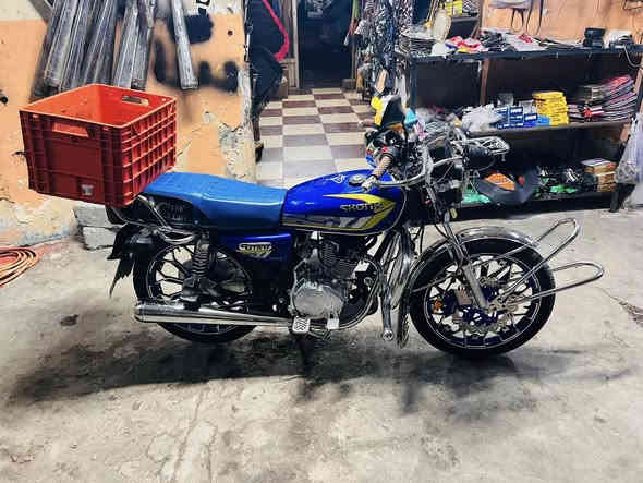 مكلف بالنشر سولنك سيفان موديل 2025 نضاف فول مووطور ما جنايه فول موصفات السعر اتصل ع رقم ***********
