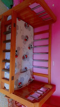 سرير اطفال • دوشك • مخده