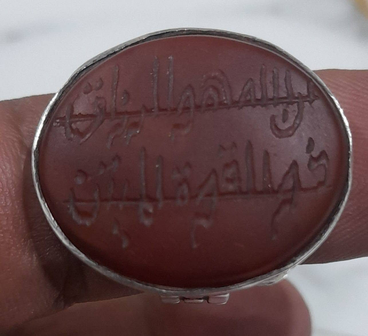 خاتم يماني قديم حجره وصياغة للبيع ٧٥ ألف ***********
