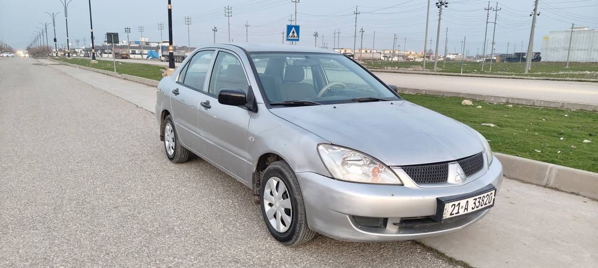 لانسەر مۆدیل 2007سلڤەر گێڕئۆتۆماتیک چوارجام کارەبایی سویچ کۆنترۆڵ ڕەقەم سلیمانی سەنەوی ڕەقەمی تازەیە 129هەزاری حەقیقی ڕۆشتووە گێڕومەکینەی نەکراوەتەوە سەیارەکە یەک دەستە لەشەریکەوە هەیکەلی زورجوانە زورتندوتۆڵە سێ پارجەی بۆیاخی ئەوروپایە بی ناوگرتن ڕەسمی سۆنەرەکەم داناوە سعری 71گەڵاومجال شوێن هەڵەبجەی تازە ***********
*********** دار بنديهكان, السليمانية
