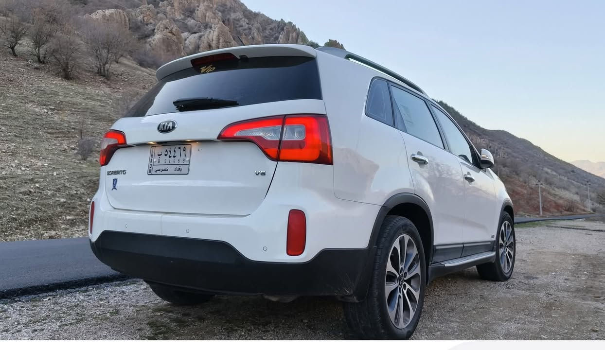 سورنتو 2013 خليجي فول مواصفات  كويتي لمتد 1/1 تخم تاير جديد حلوه السياره ماشاء الله 

رقم بغداد تحويل مباشر  6سلندر المرغوب بيه باب خلفي مبدل وهلال صبغ شويه مكاني الديوانيه السعر 170وبيه مجال ***********
