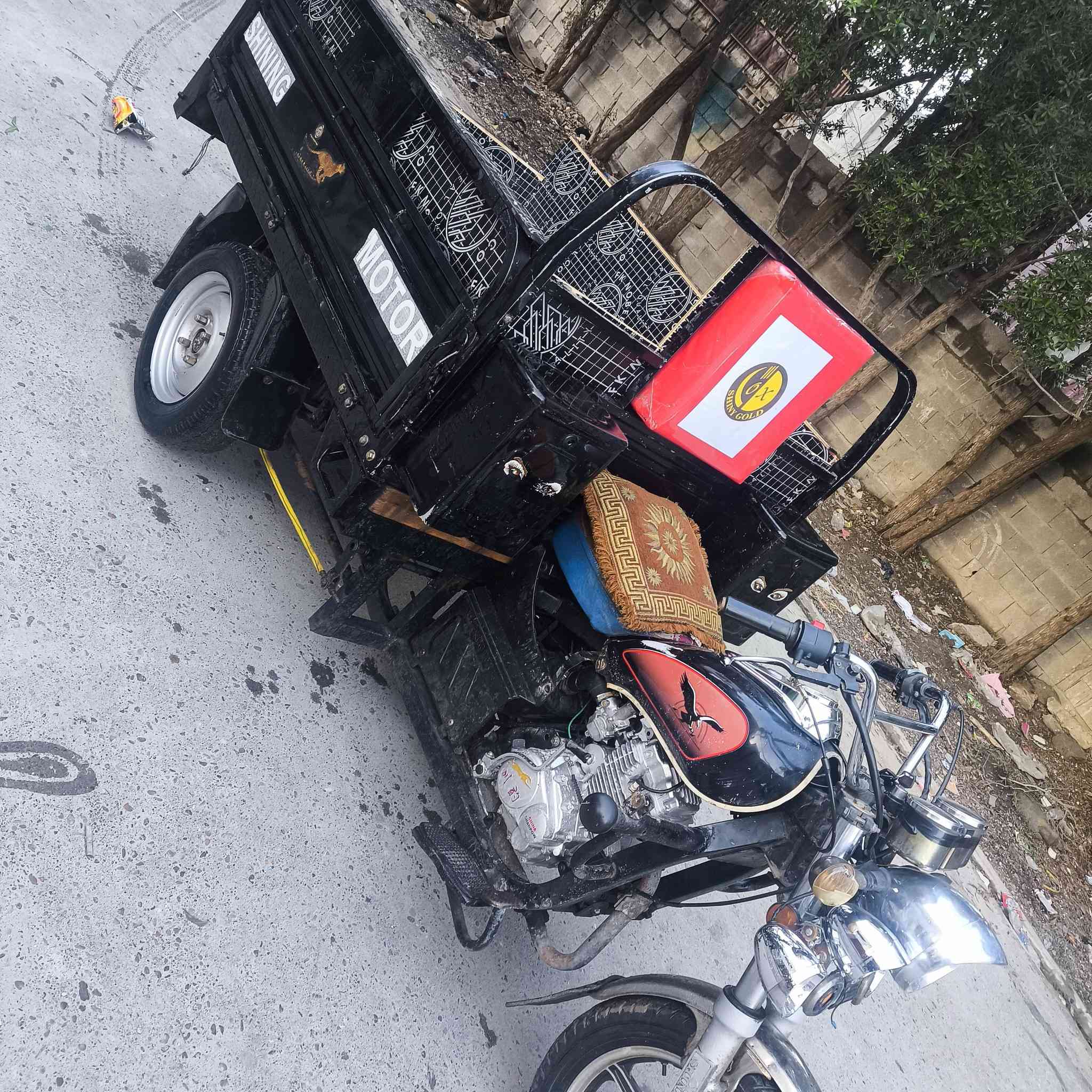 سلام عليكم 
ستوتة لبيع 
موديل 23نازلة24
كفالة محرك 2من شديتة 
يعني كفالة من كلشي وكلاشي
مابيهة اي نقوصات 
مكان بغداد حي بتول
***********
