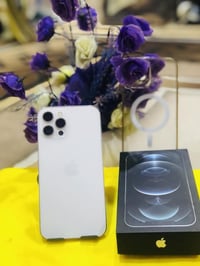 آيفون ١٢ برو ماكس • ٢٥٦ • بطارية ٧٨